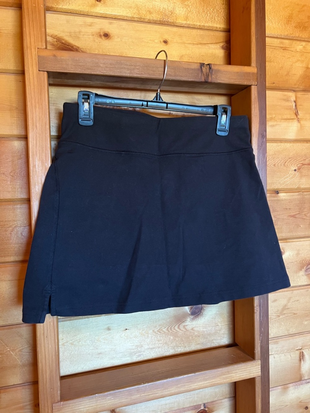 Pact Black Casual skort with pockets - Picture 4 of 8
